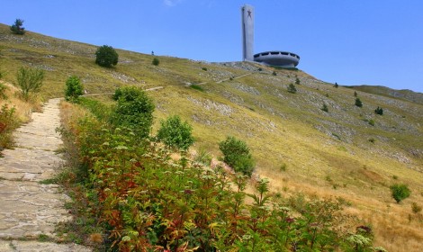 How to get to Buzludzha